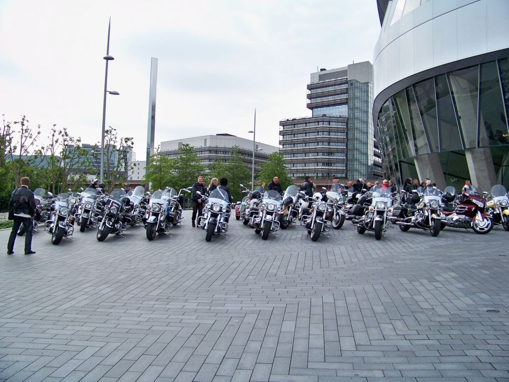 100 2220 20130106 1600181082