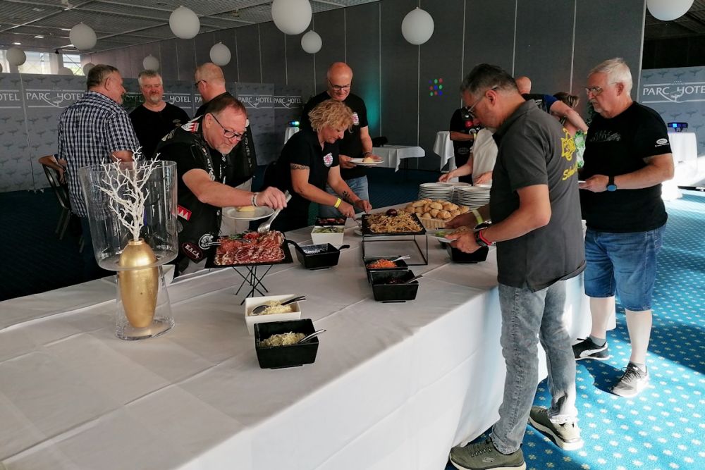 20230531 191412 Vorspeisen Buffet